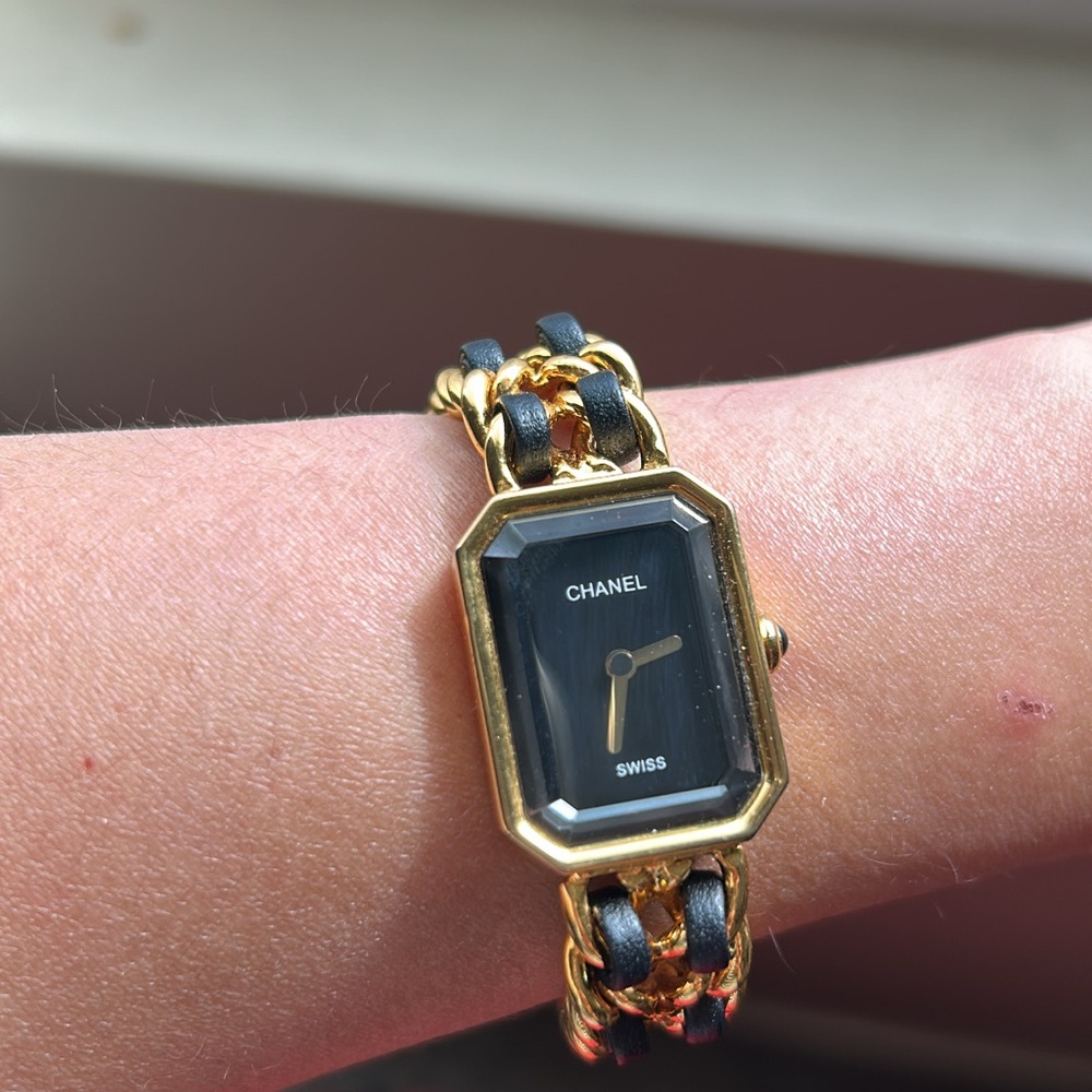 CHANEL Premiere Watch
Vintage 1987